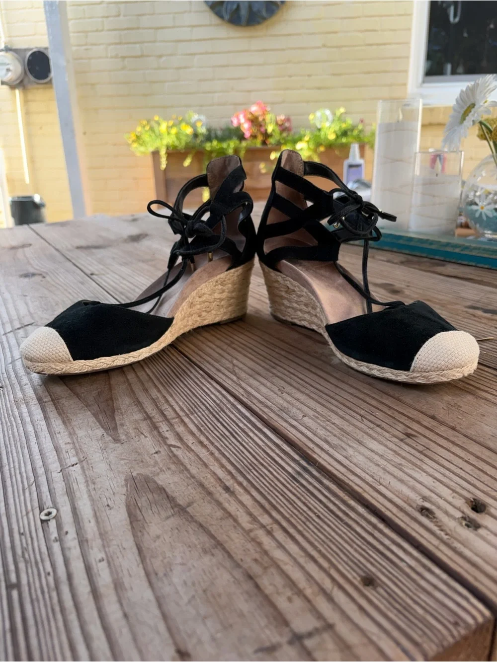 Vionic stylish wedges